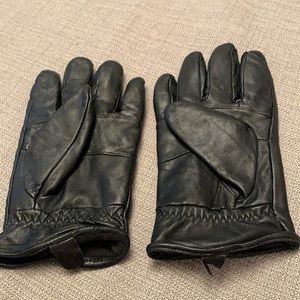 Men’s Leather Black Gloves Lightly Used